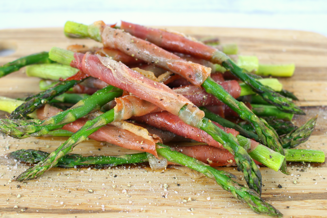 dem-how-to-asparagus-three-ways-roasted2-d38c86ba5108a9c8d8be904c34a7585c.png