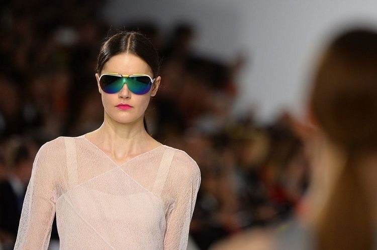 Ini Dia 5 Kunci Sukses Di Balik Popularitas Kacamata Dior yang Mendunia
