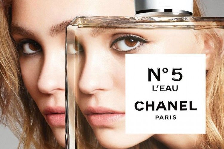 Putri Johny Depp Bintangi Iklan Parfum Chanel No 5 L Eau