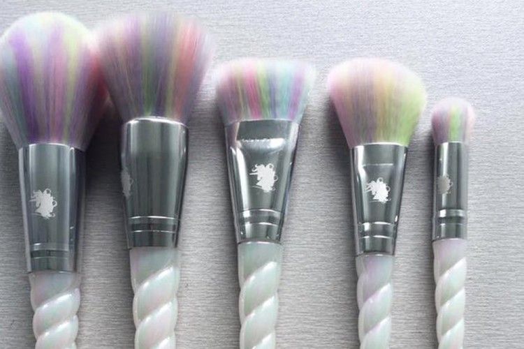Koleksi Brush Terbaru; Unicorn Magical Brush untuk Para Pecinta Makeup
