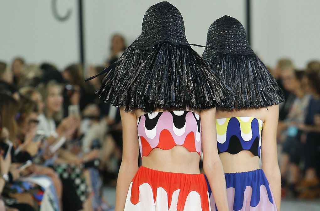 12 Hal yang Menghebohkan Di Milan Fashion Week