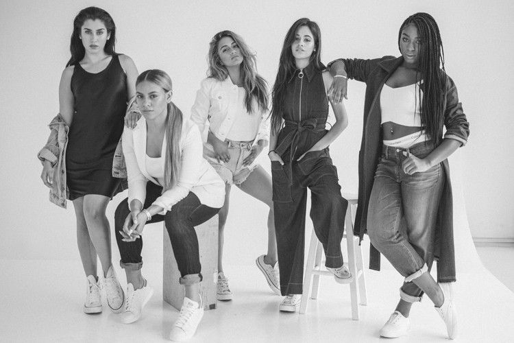 Meski Sedih Ditinggalkan Satu Personilnya, 7 Momen Ini Bisa Dikenang Oleh Para Fans Fifth Harmony