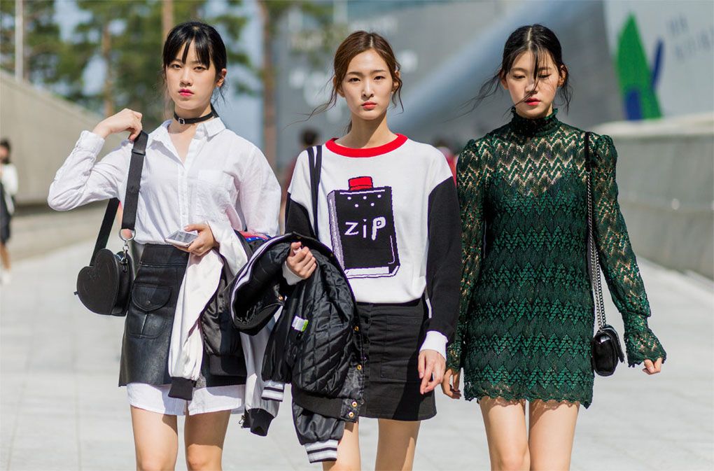 Intip Gaya Para Cewek Korea Di Seoul Fashion Week Spring 2017!
