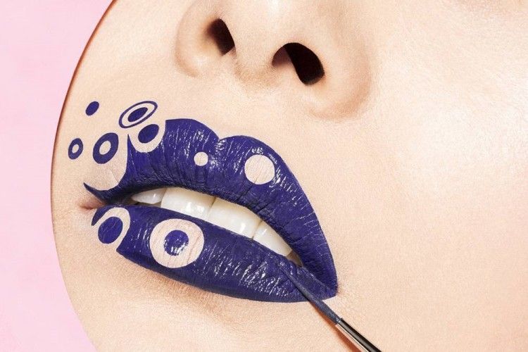  Makeup Unik Bertema Futuristik Ini Jadi Tren Di Sosial Media