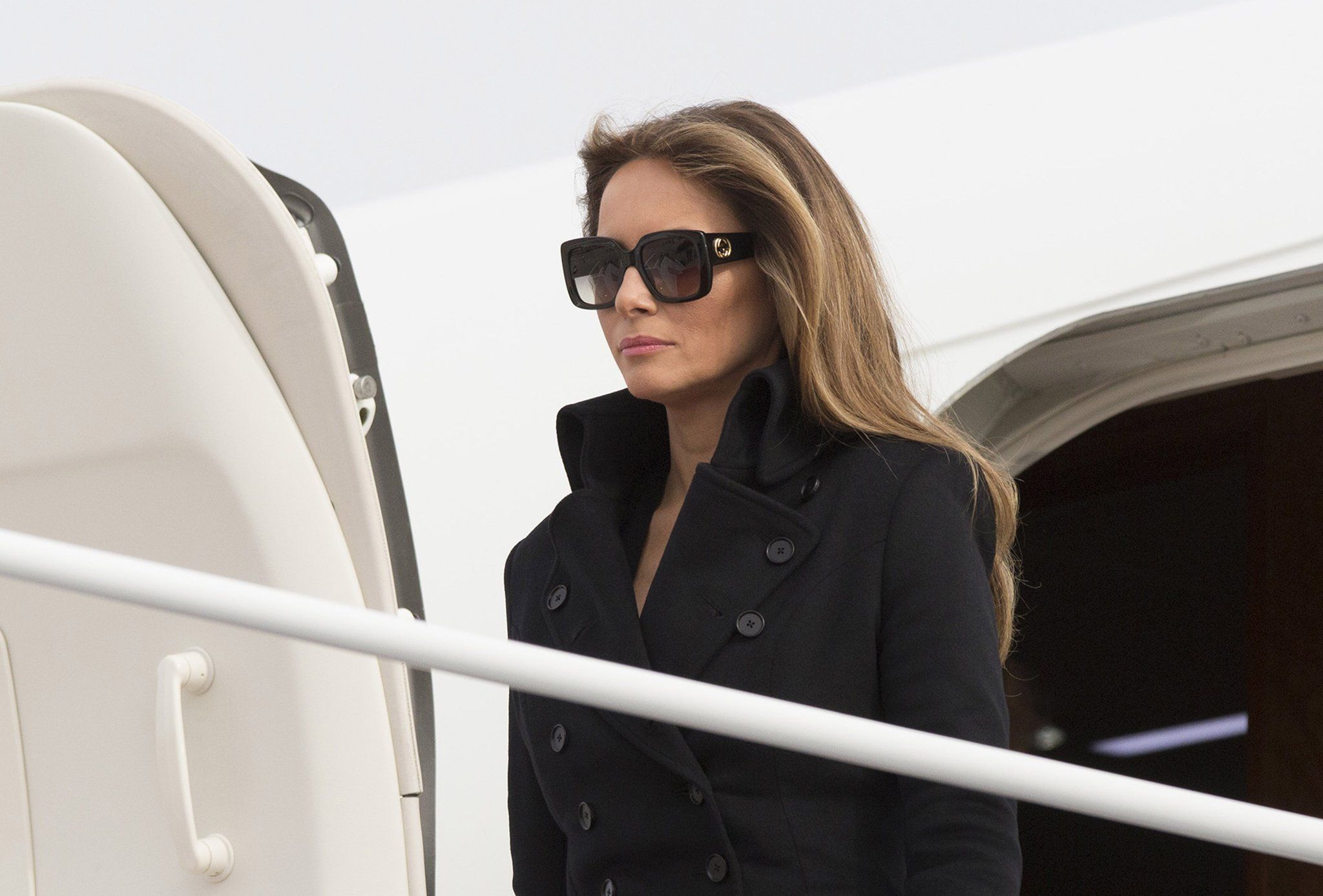 Many are ridiculed, this is the story behind some of Melania Trump's controversial outfits