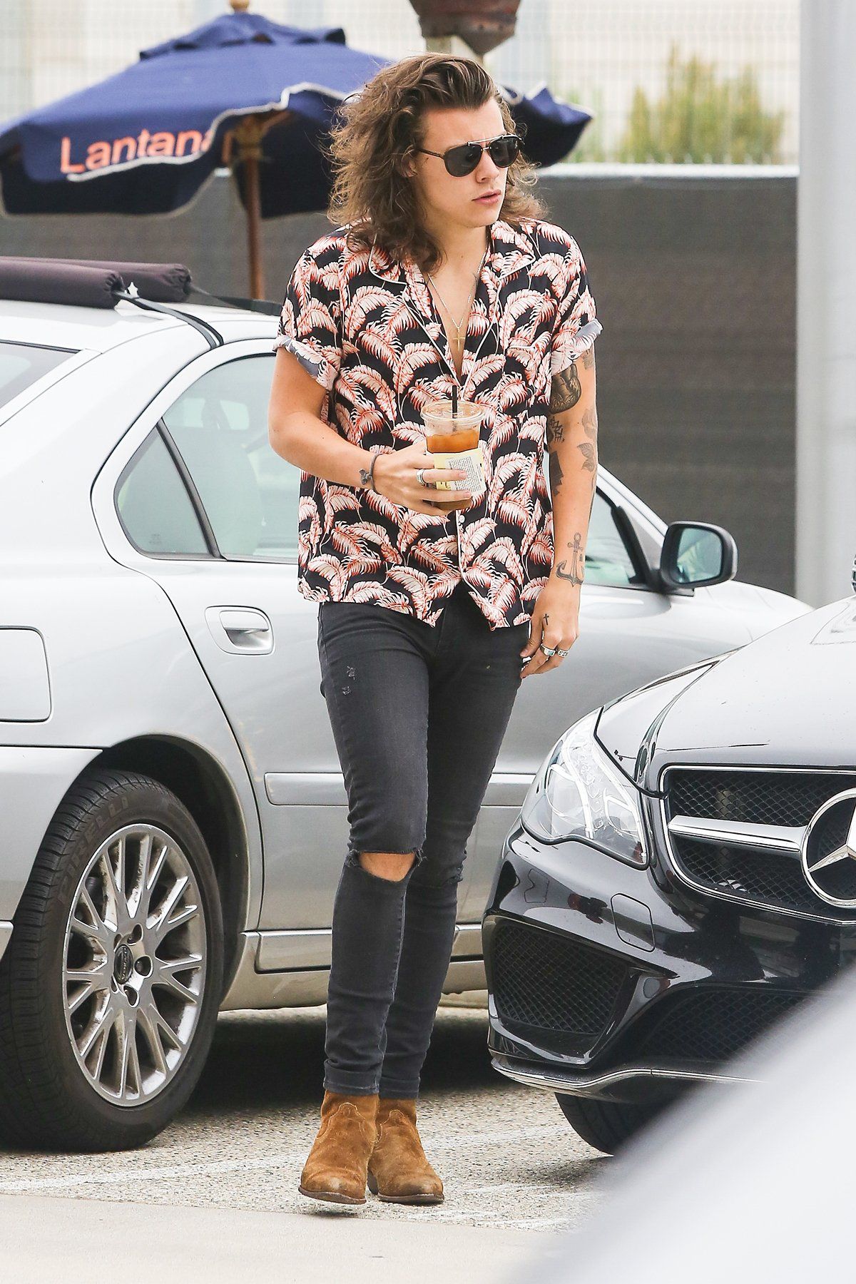Harry Styles Proves That Today's Guys Should Be Style Conscious