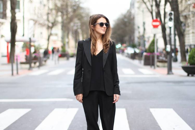 Tips Mix N Match Blazer untuk Gaya yang Menawan