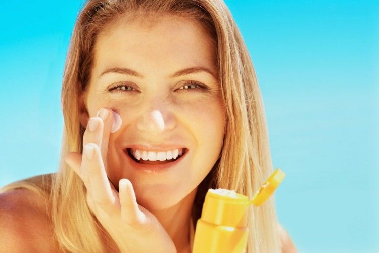 Bela, Ini Lho Cara Menggunakan Sunscreen yang Benar