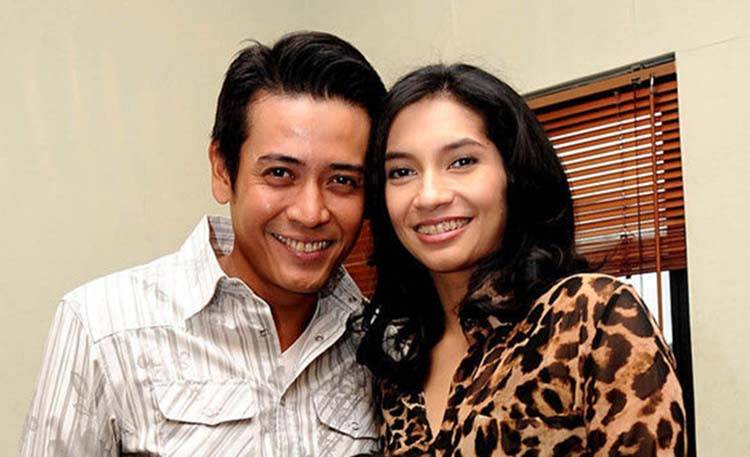 Teuku Ryan dan Vira Yuniar