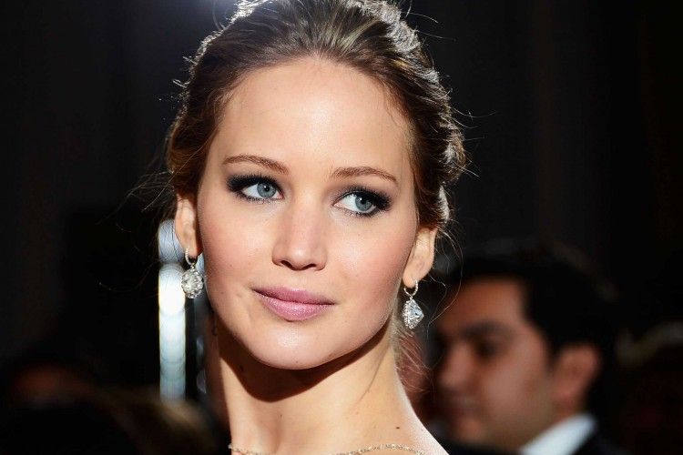 Transformasi Gaya Rambut  Jennifer  Lawrence  selama 7 Tahun 