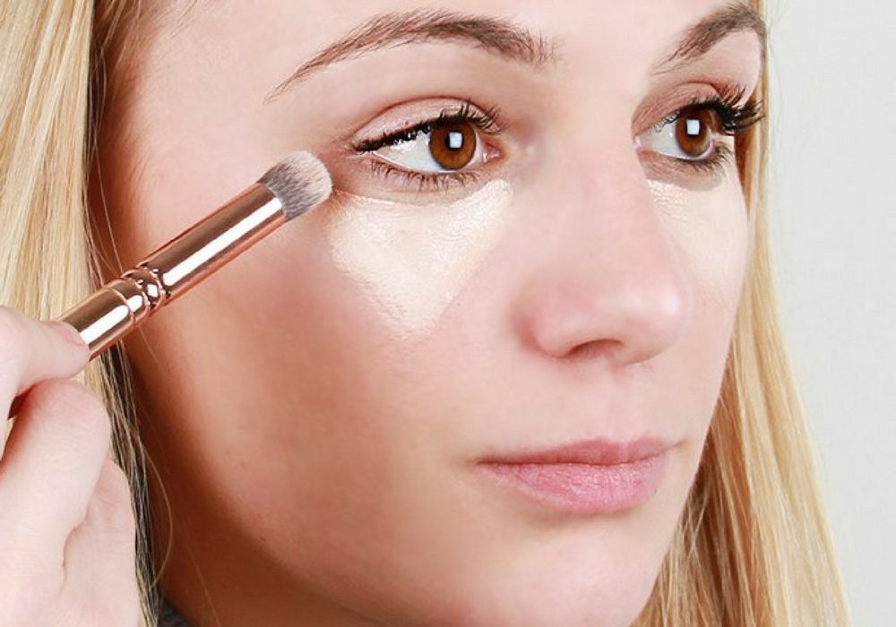  7 Tips Makeup Natural dengan Concealer sebagai Pengganti Foundation