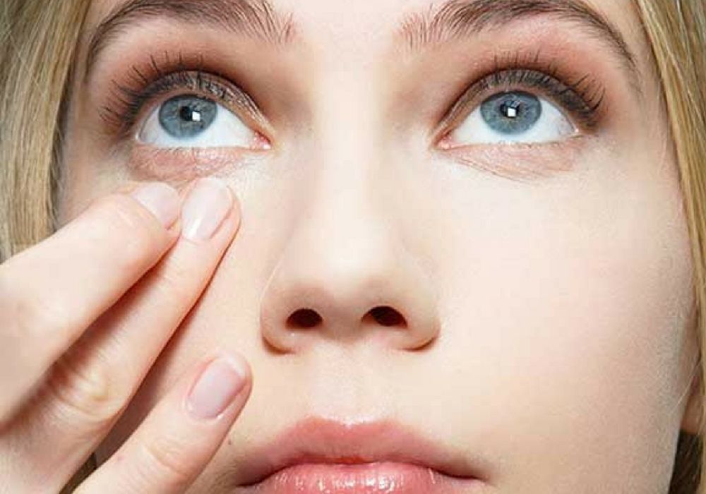  7 Tips Makeup Natural dengan Concealer sebagai Pengganti Foundation