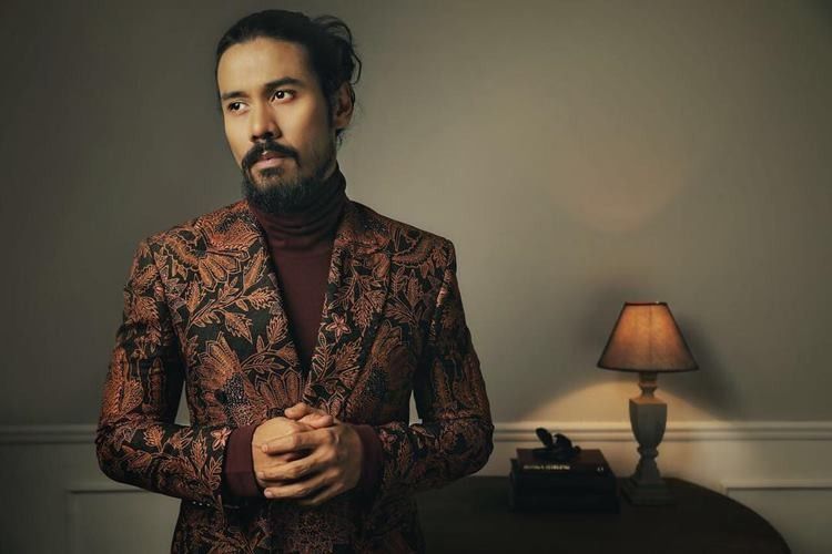Berwajah Tampan, 5 Aktor Indonesia Ini Masih Betah Melajang