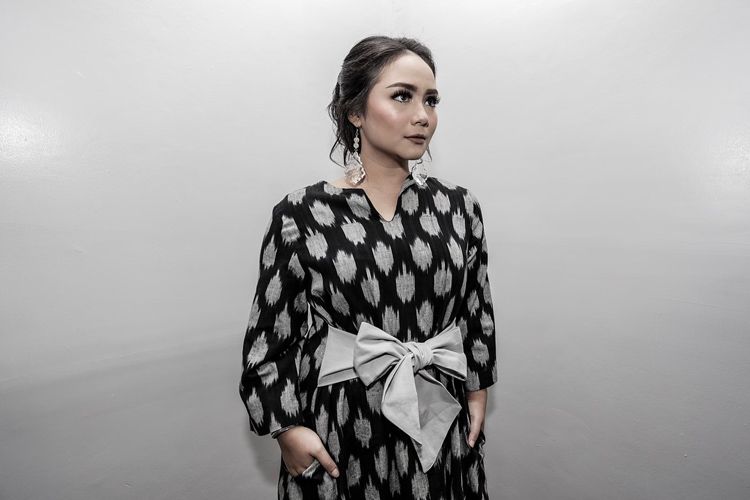 Jarang Muncul di TV, Diam-diam Gita Gutawa Terlihat Makin Cantik