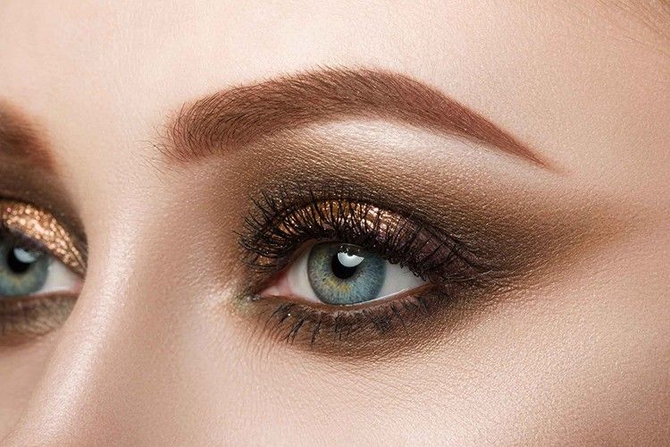 Cara Menghilangkan Bintik Di Bawah Kelopak Mata - Terkait Mata