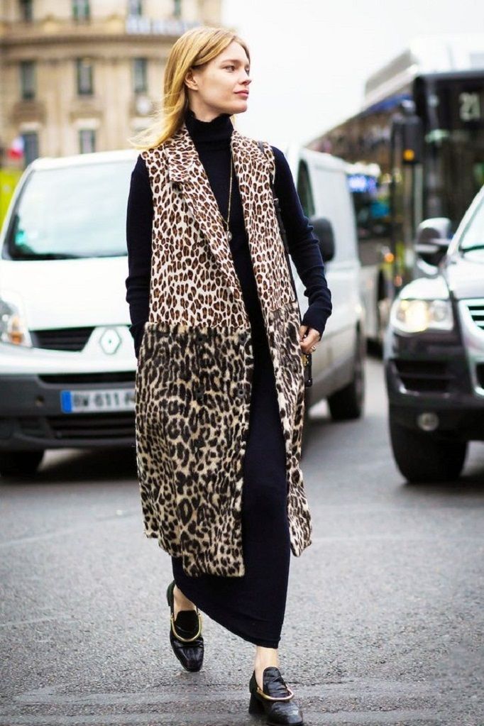 heres-how-to-wear-a-leopard-print-vest-for-fall-1966891-1478495733640x0cwhowhat-f352f793e6739d6a78a1d23ea72e5626.jpg
