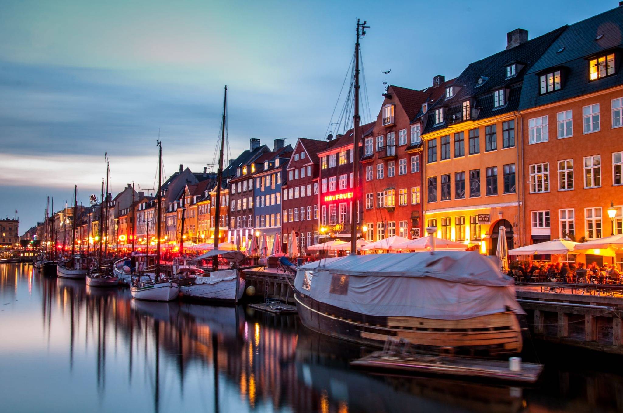 nyhavn-in-copenhagen-denmark-denmark-l-6d0d4076f19c408c7bde48e00e96f1ef.jpeg