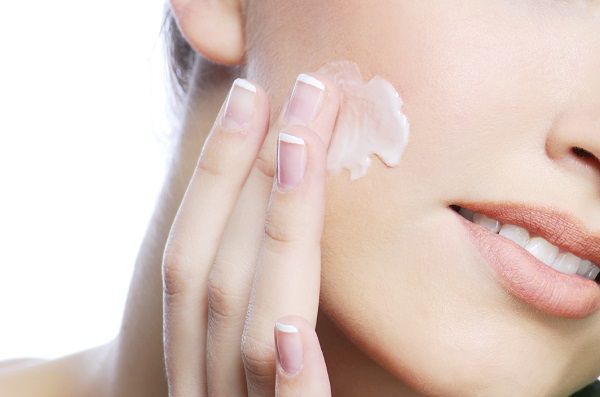 5 Tips Makeup untuk Tampilan Wajah Tampak Sehat dan Segar