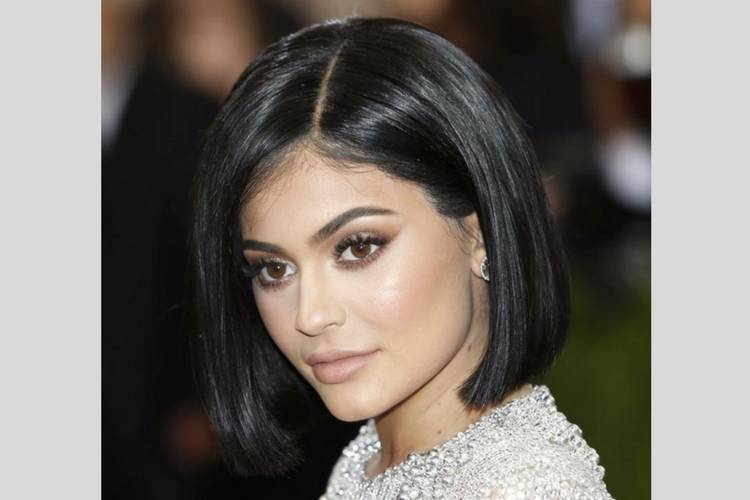 Dari Imut hingga Seksi, Ini Transformasi Kylie Jenner