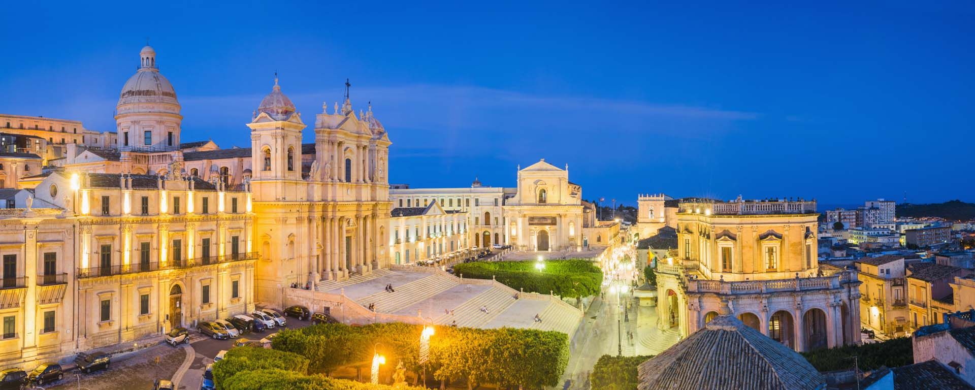 noto-sicily-italy-noto-cathedral-church-of-san-salvatore-and-town-hall-in-piazza-del-municipio-travel-photography-by-freelance-travel-and-destination-photographer-matthew-williams-ellis-0861c7eae6203a2571a5c2f9cdd24fa1.jpg