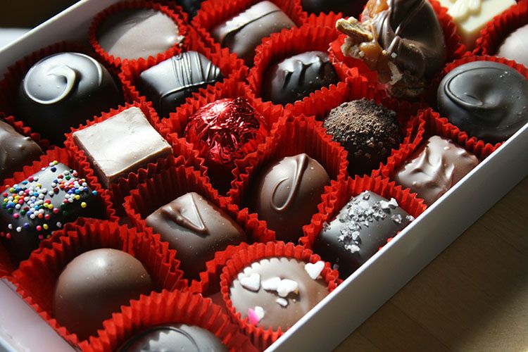 Tak Hanya Bunga dan Cokelat, 7 Hal Ini Juga Mewarnai Sejarah Hari Valentine