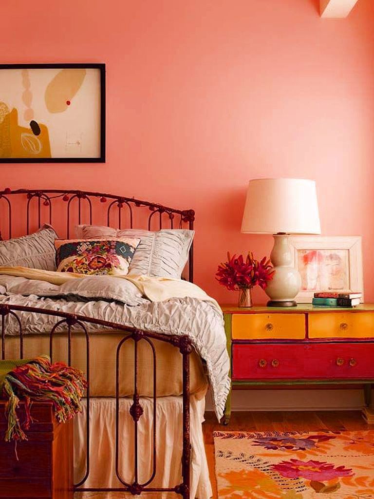 color-inspiration-page-of-the-gallery-and-peach-wall-paint-images-light-ed7c558bc63598852791bef0d6a88e3f.jpg