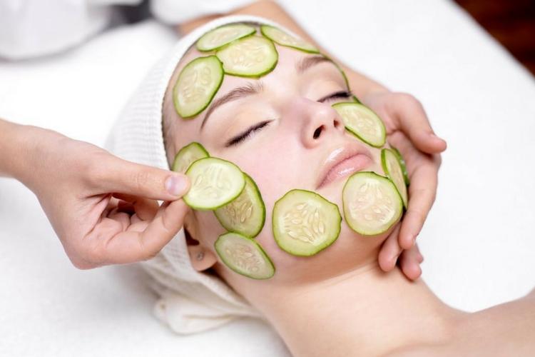7 Bahan Alami yang Dapat Menghilangkan Bekas Jerawat