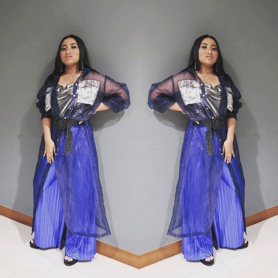 Gaya Elegan Maria Simorangkir Di Panggung Indonesian Idol 2018