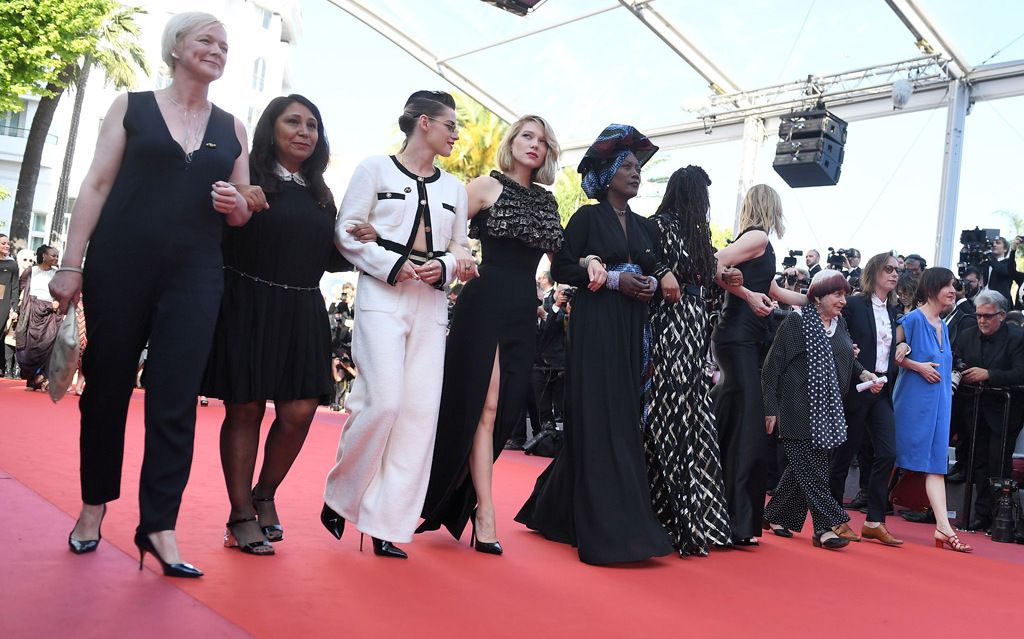Kristen Stewart, Cate Blanchett & 80 Wanita Melakukan Protes di Festival Film Cannes