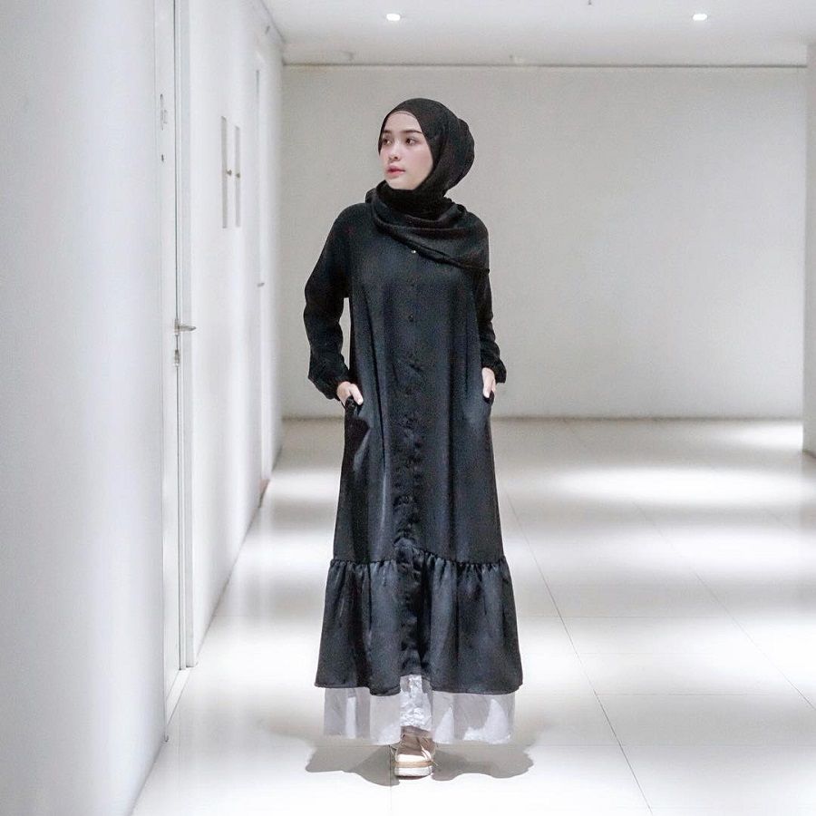 Ide OOTD Kenakan Dress Untuk Hijabers dari Hamidah Rachmayanti