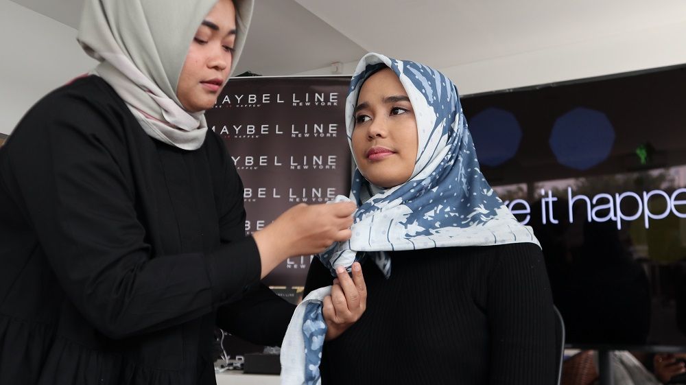 Keseruan Kegiatan Tutorial Hijab Bersama Popbela Community