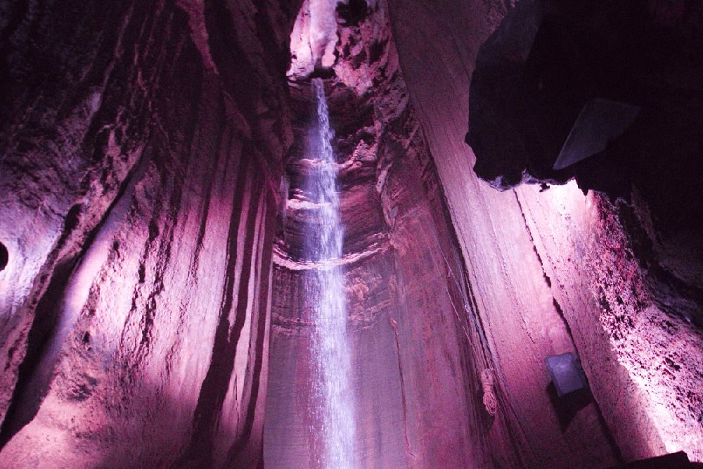 ruby-falls-underground-waterfall-lookout-mountain-tennessee-6e7deb945c42068be85c5a9a7ca60469.png