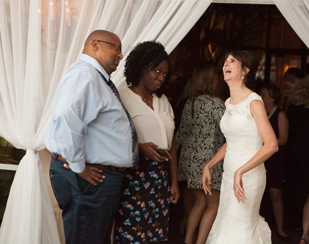 Konyol! 13 Foto 'Gagal' Saat Pernikahan Ini Akan Bikin Kamu Tertawa