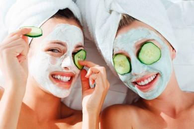 Ini 5 Alasan Kamu Wajib Mencoba Masker Timun Wajah