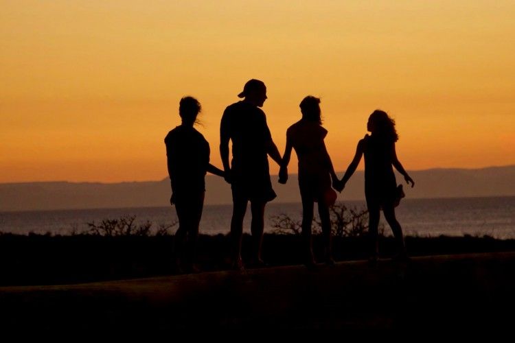 6 Aktivitas Kekinian  yang Bisa Kamu Lakukan Bersama Keluarga