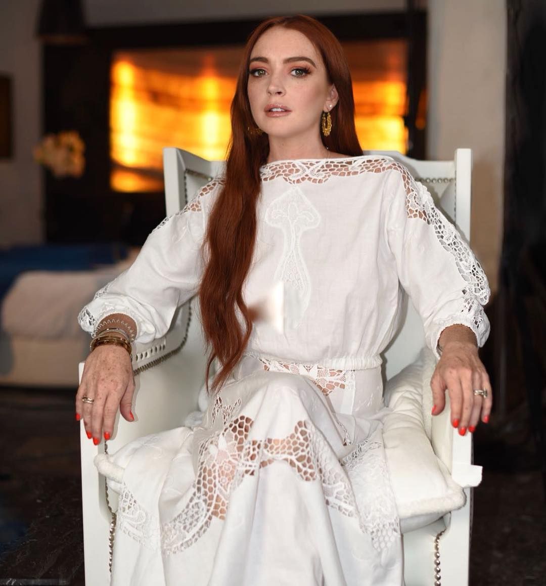 Ingin Adopsi Anak Pengungsi Pakistan, Lindsay Lohan Malah Kena Hantam di Wajah