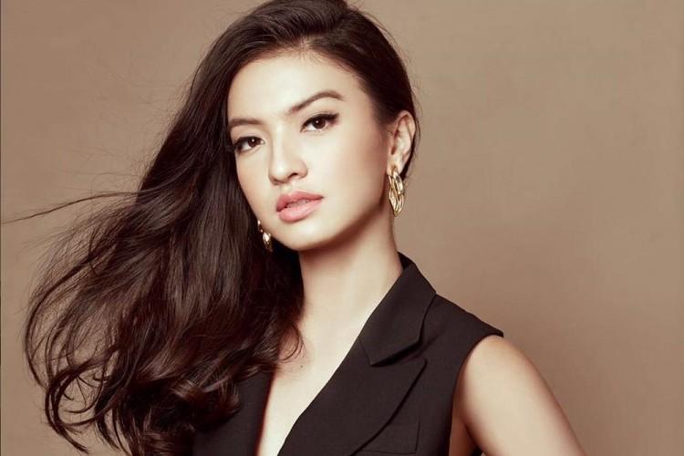 Enggak Cuma Sherina Munaf, 5 Artis Cantik Ini Ternyata Juga Anak Pejabat Tanah Air Lho! 