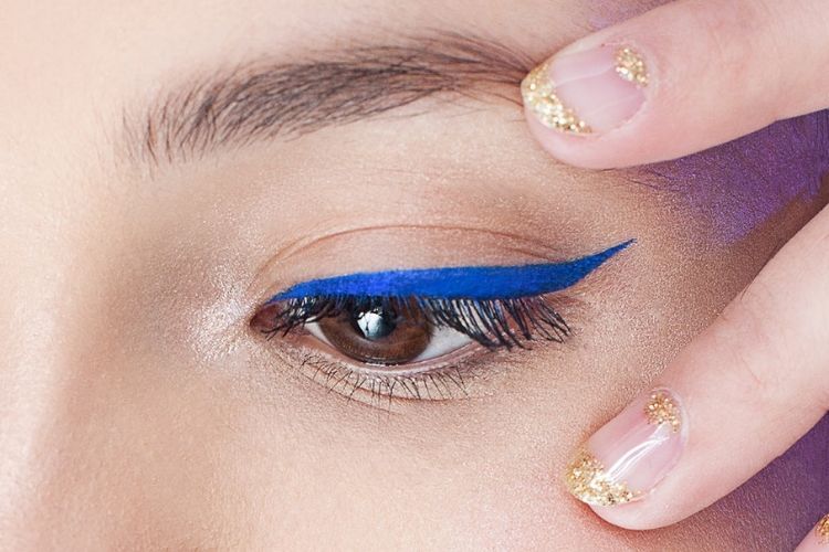 Ini 7 Tips Pakai Eyeliner Supaya Nggak Mudah Luntur