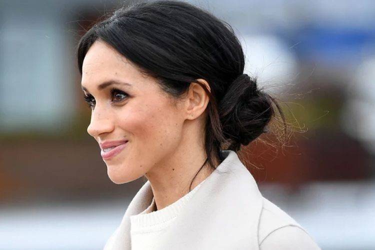 5 Gaya Rambut Messy Bun Yang Bisa Kamu Coba