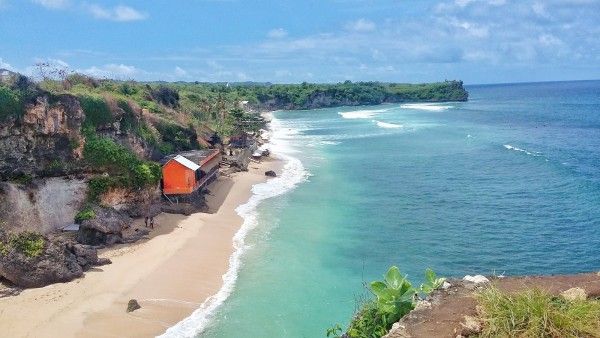 7 Pantai Terbaik di Indonesia