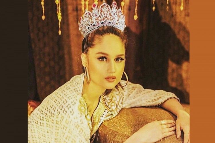 Sarat Prestasi, Cinta Laura Wakilkan Indonesia di Miss Universe 2019?
