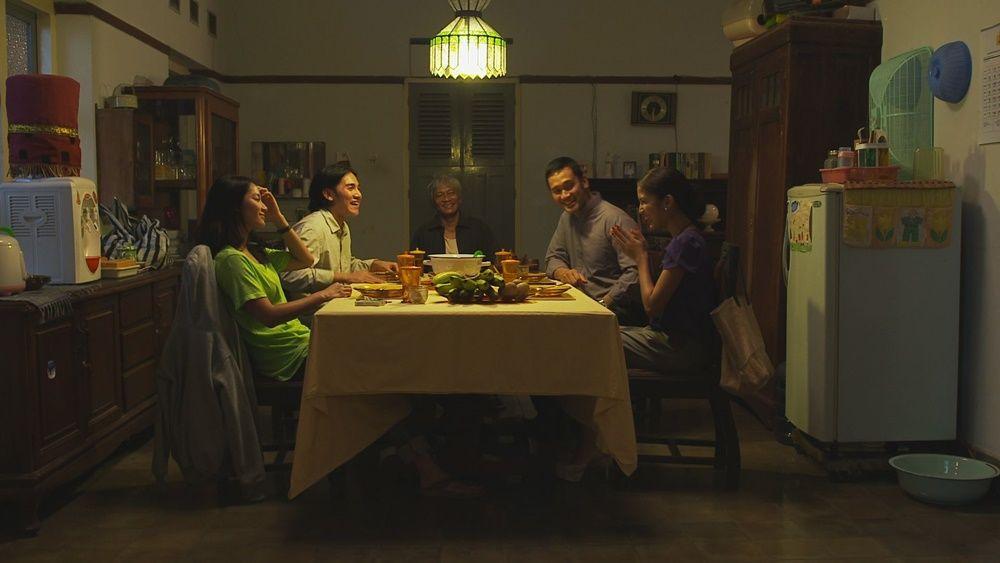 7 Film Hiburan Akhir Pekan yang Tersisip Adegan Panas