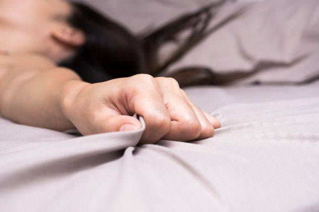 Banyak Perempuan Merasa Nggak Nyaman Saat Bercinta? Ini Kata Ahli
