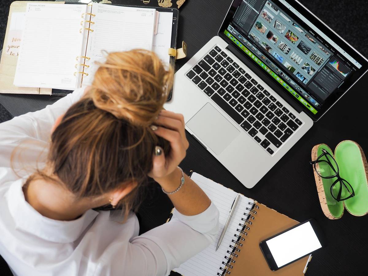 Banyak Perempuan Merasa Nggak Nyaman Saat Bercinta? Ini Kata Ahli