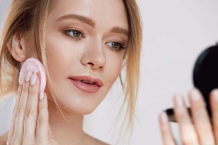 Menurut Y.O.U Makeups, Ini Lho Tren Makeup di Tahun 2019