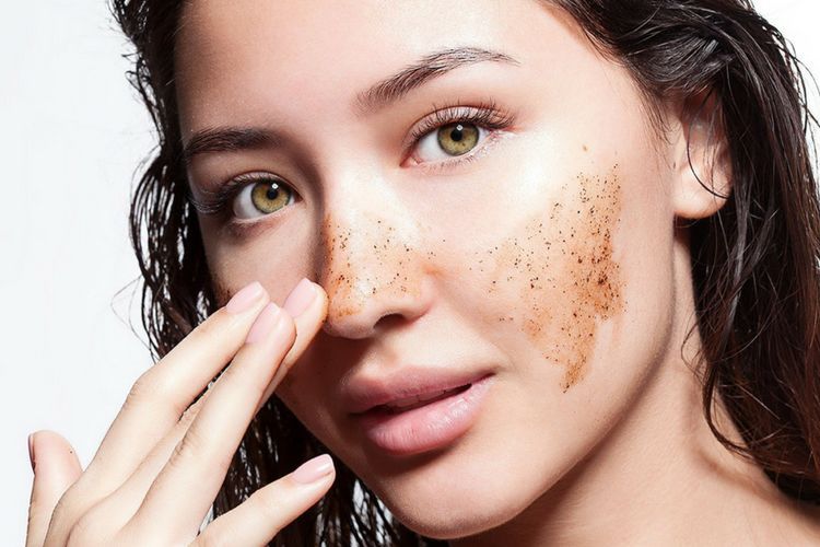 These 5 Habits That Make Your Skin More Oily