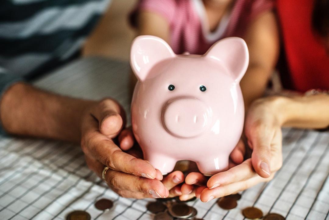 Setelah Bersama, Inilah Cara Berbagi Hal tentang Finansial ke Pasangan