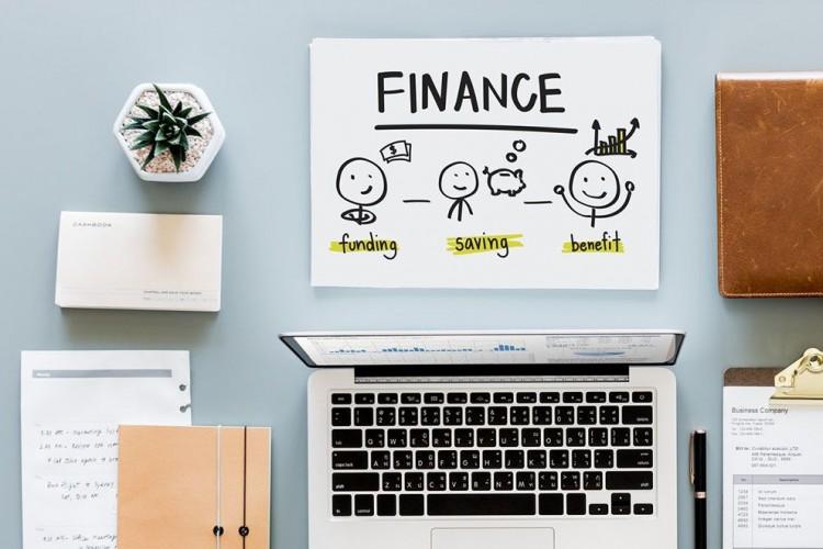 Setelah Bersama, Inilah Cara Berbagi Hal tentang Finansial ke Pasangan