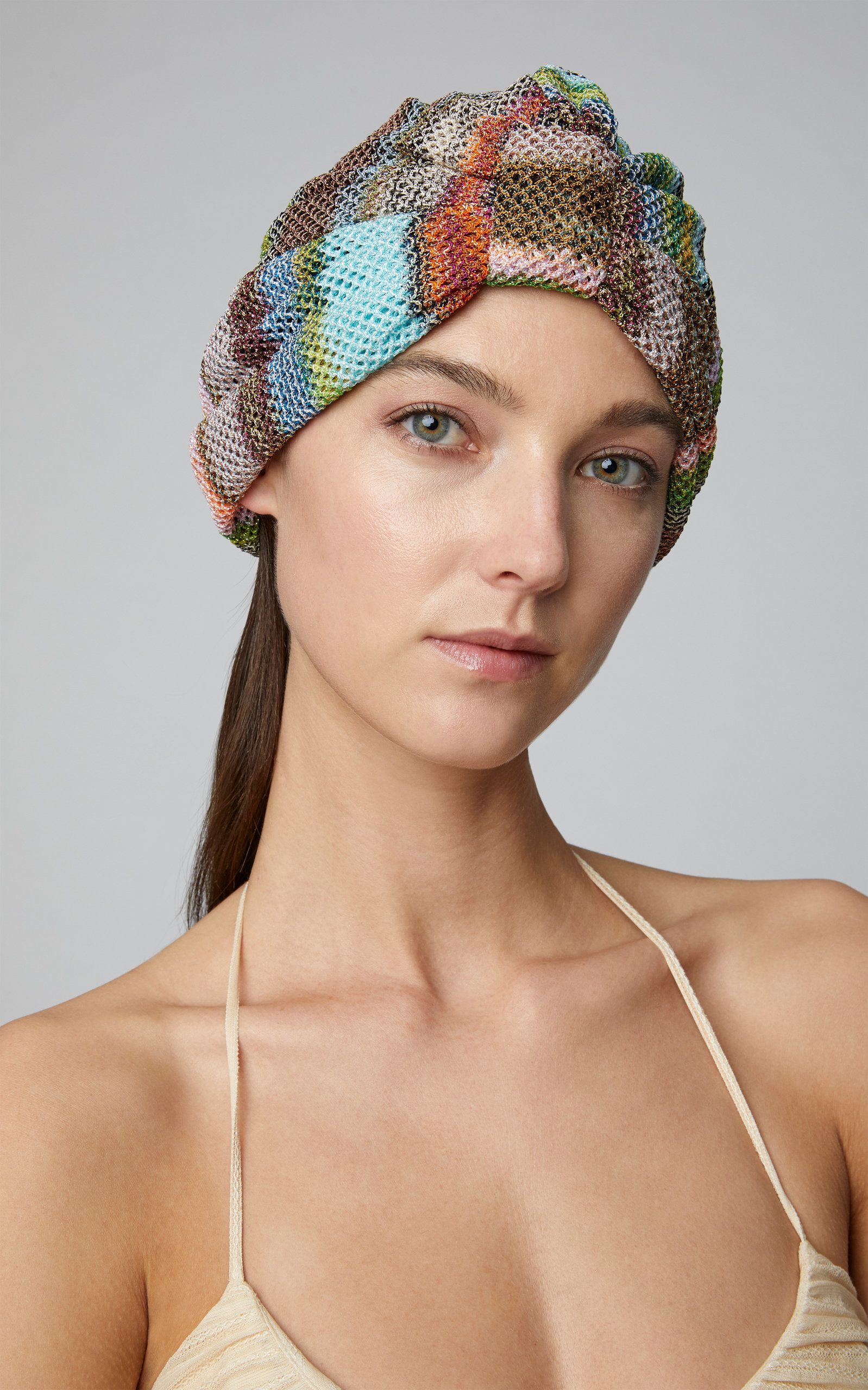 Dari Kasual hingga Elegan, Ini Model Turban Terbaru yang Lagi Booming