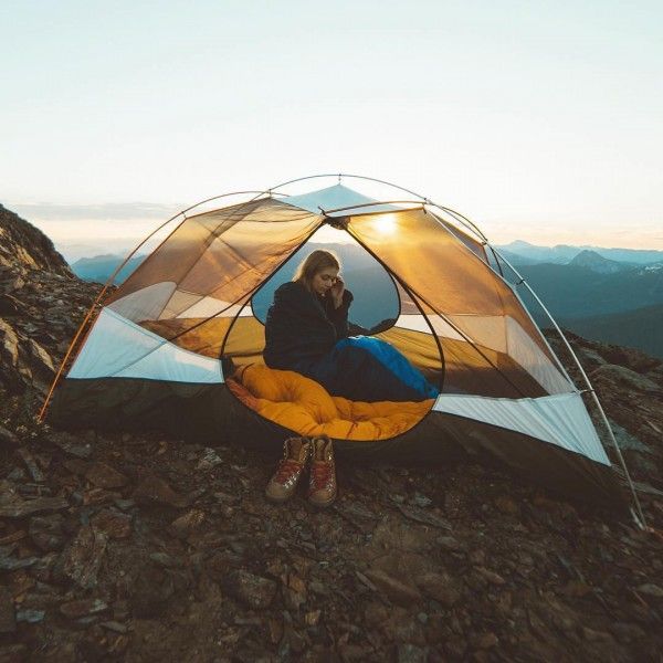 7 Inspirasi Tenda Transparan yang Membuat Camping-mu Semakin Seru